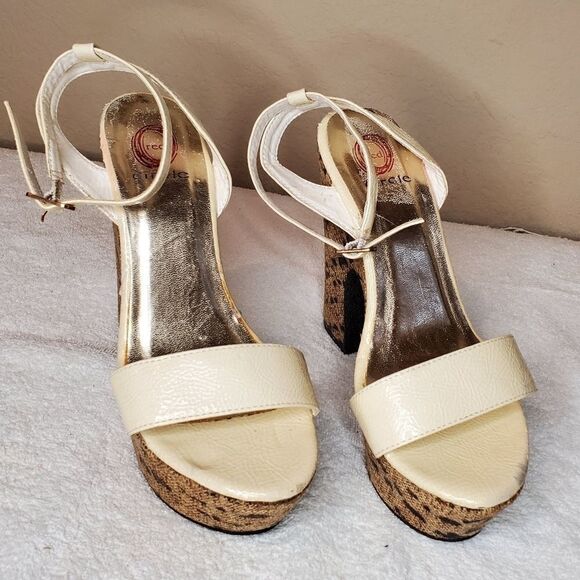 Red Circle Leopard Chunky Platform - Picture 14 of 14